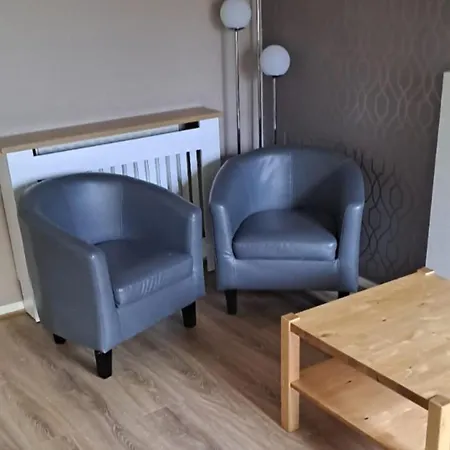 Family In A 2 Bed House Сasa de vacaciones Thornaby on Tees